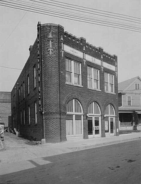 105 Morris St., early 1920s